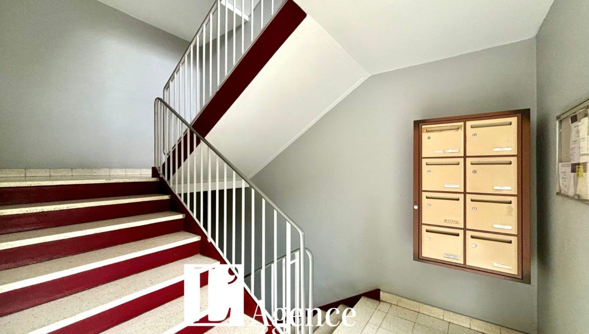 Cage escalier logo