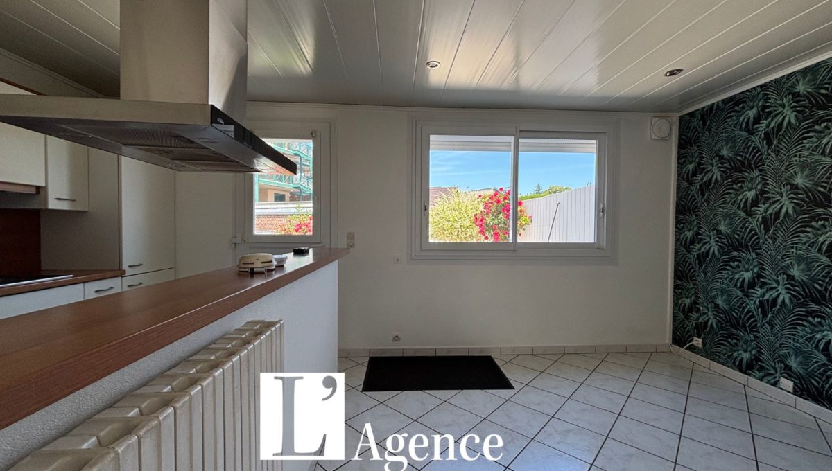 MAISON (14)