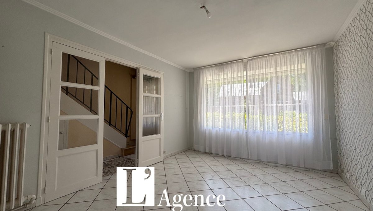 MAISON (8)