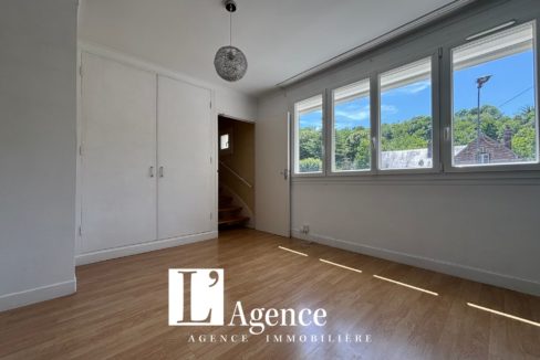 MAISON (9)